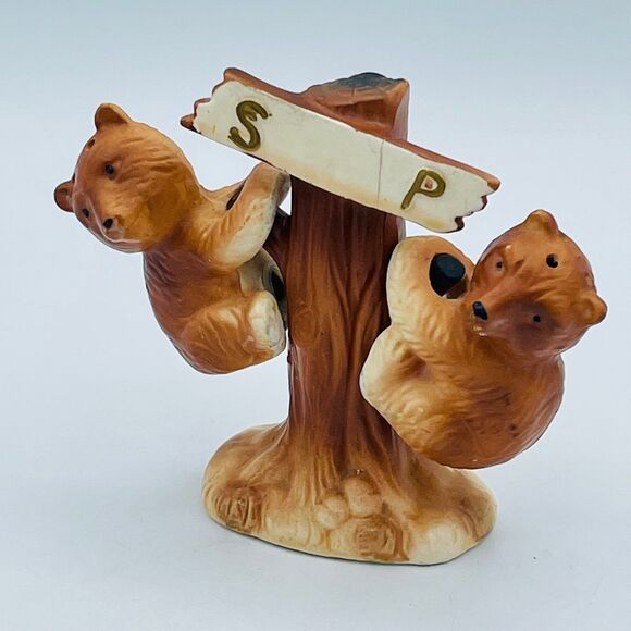 Vintage Brown Bears Hanging From Tree Salt & Pepper Shakers 4.5" - Picture 1 of 8